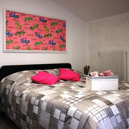 Villa Sonia Apartment & Rooms لينانو سابيادورو المظهر الخارجي الصورة
