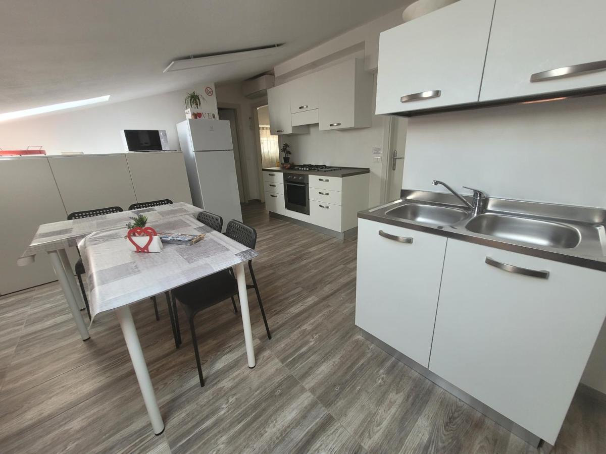 Villa Sonia Apartment & Rooms لينانو سابيادورو المظهر الخارجي الصورة