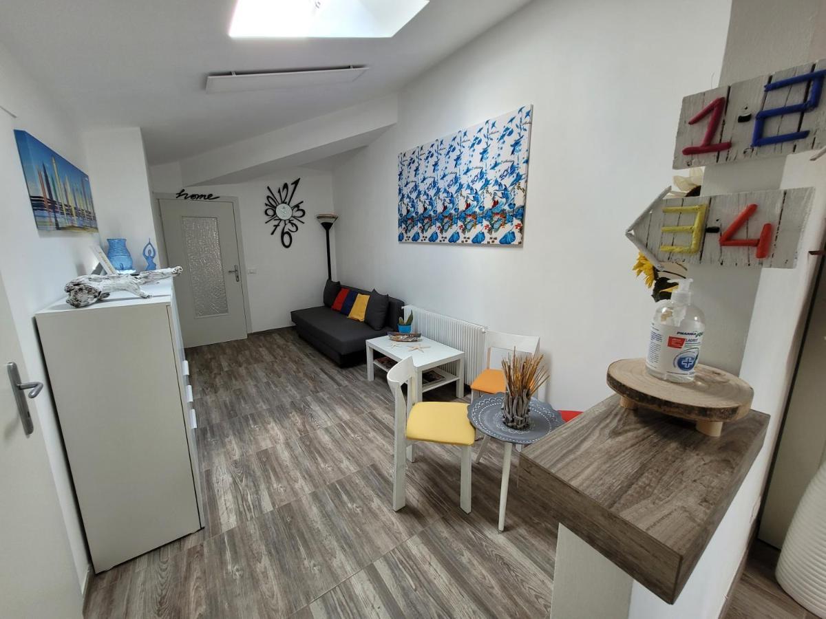 Villa Sonia Apartment & Rooms لينانو سابيادورو المظهر الخارجي الصورة