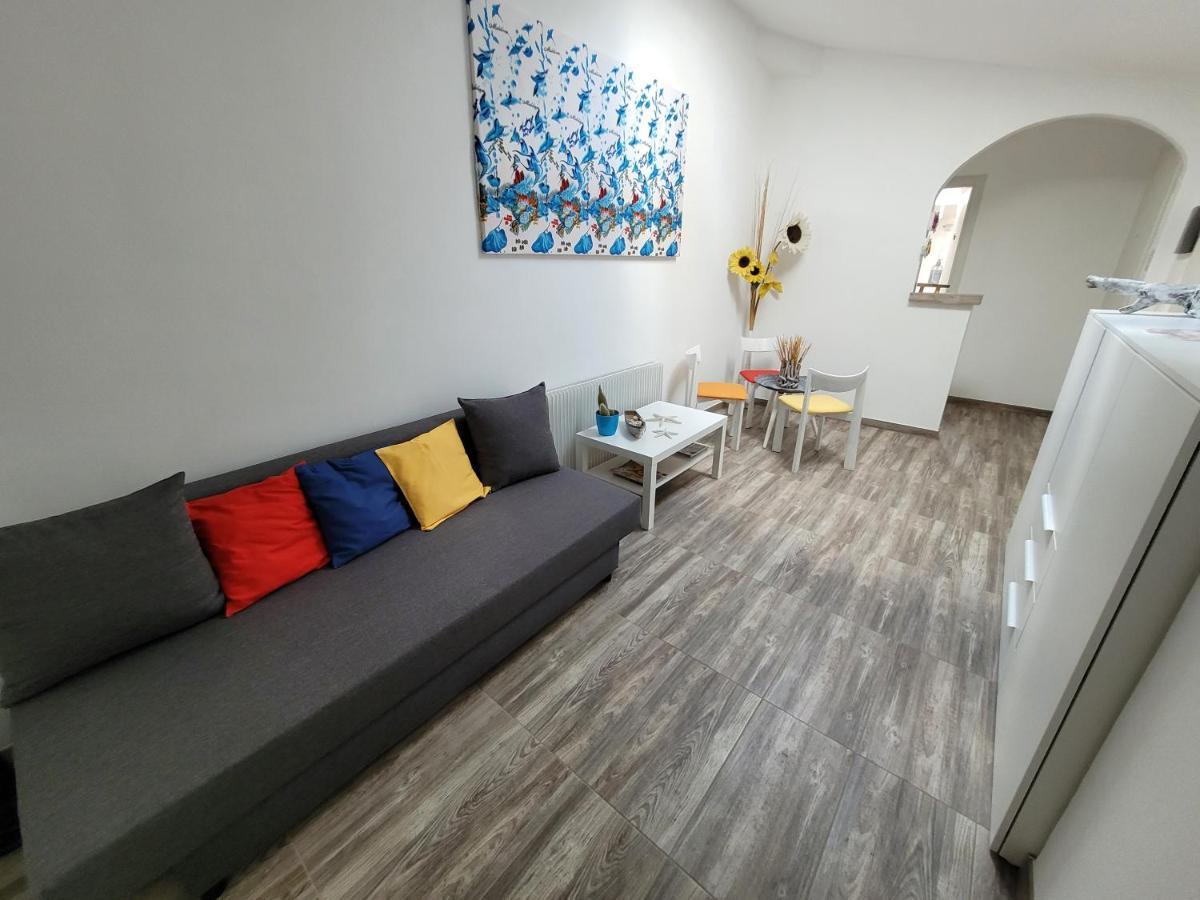Villa Sonia Apartment & Rooms لينانو سابيادورو المظهر الخارجي الصورة