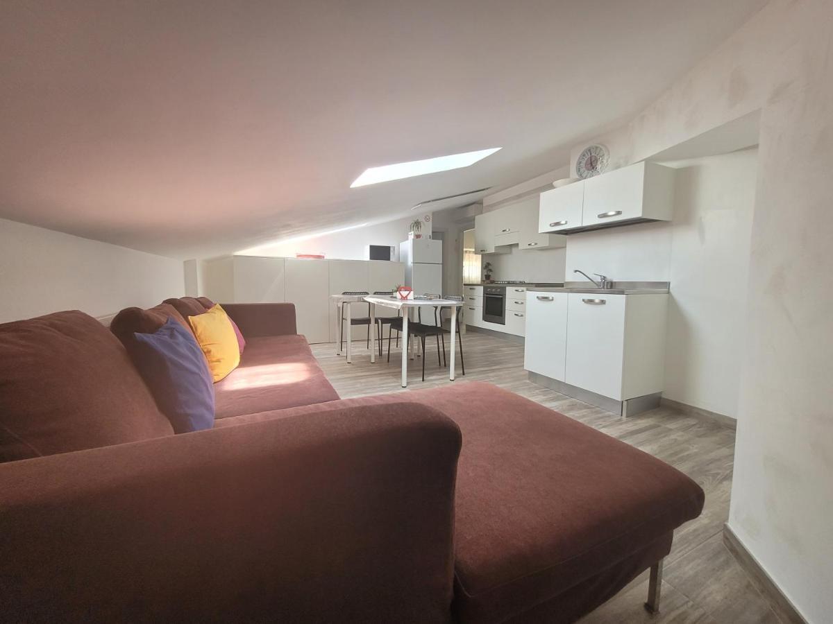 Villa Sonia Apartment & Rooms لينانو سابيادورو المظهر الخارجي الصورة